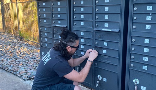 mailbox lock change Houston TX